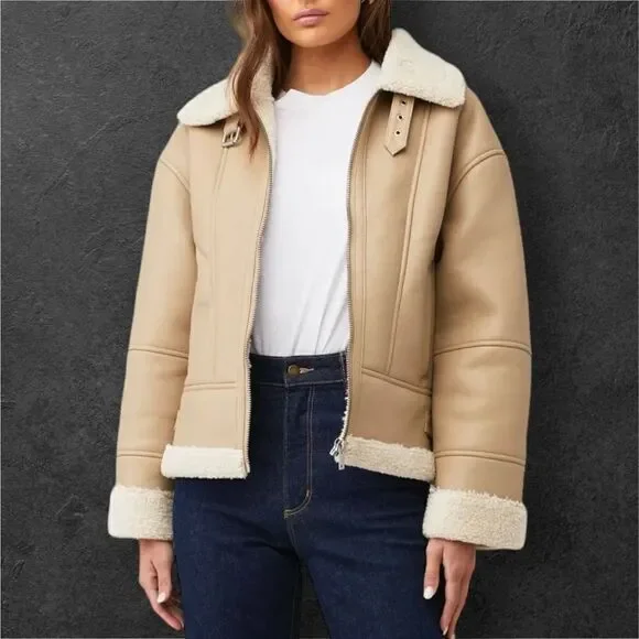 HEARTLOOM Women’s Matin Sherpa Jacket Coat in the Size Large - Picture 5 of 14